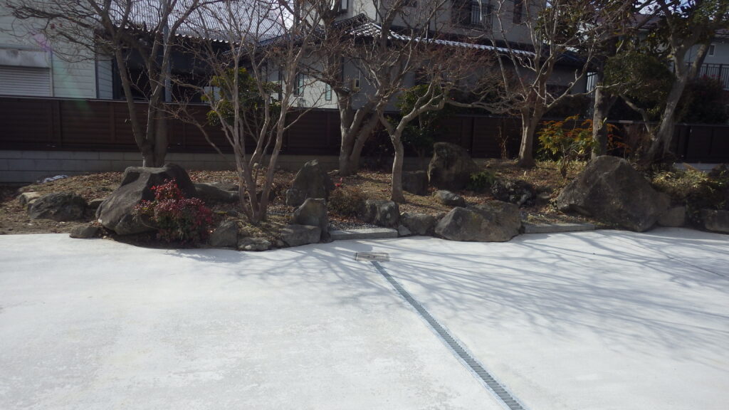 施工実例 福島市/台厳寺様　駐車場拡張工事＆コンクリート工事｜内池工業