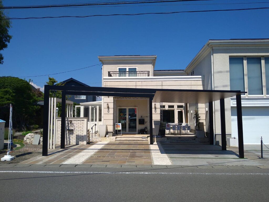 施工実例 展示場/カーポートSC｜内池工業