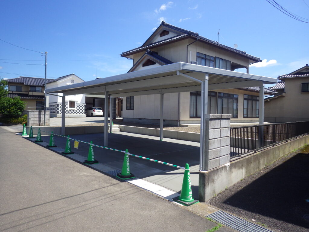 施工実例 福島市/Ｕ様邸　カーポート駐車場拡張工事｜内池工業