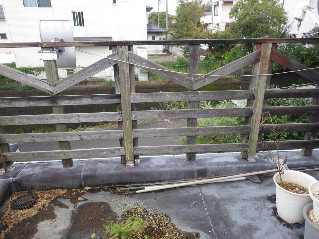 施工実例 福島市/Ｔ様邸　ベランダの防水塗装工事①｜内池工業