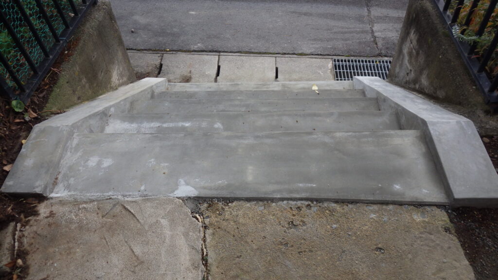 施工実例 福島市/Ａ様邸　ステップ補修工事｜内池工業