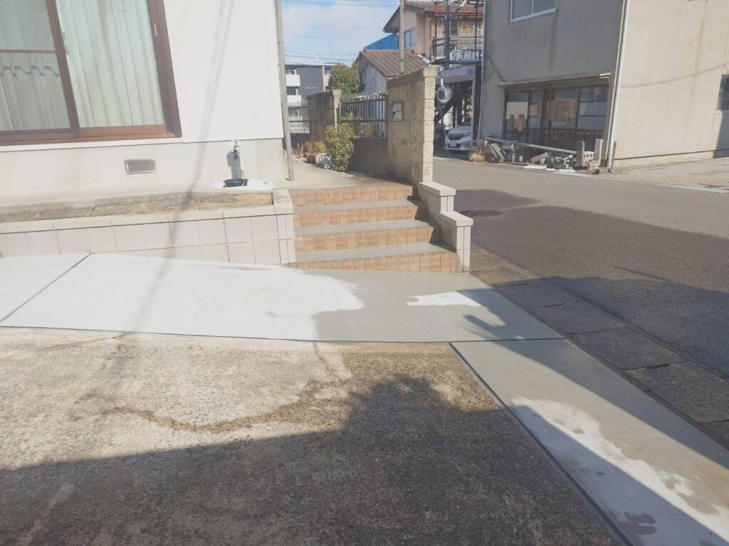 施工実例 福島市/Ｓ様邸　駐車場拡張工事｜内池工業