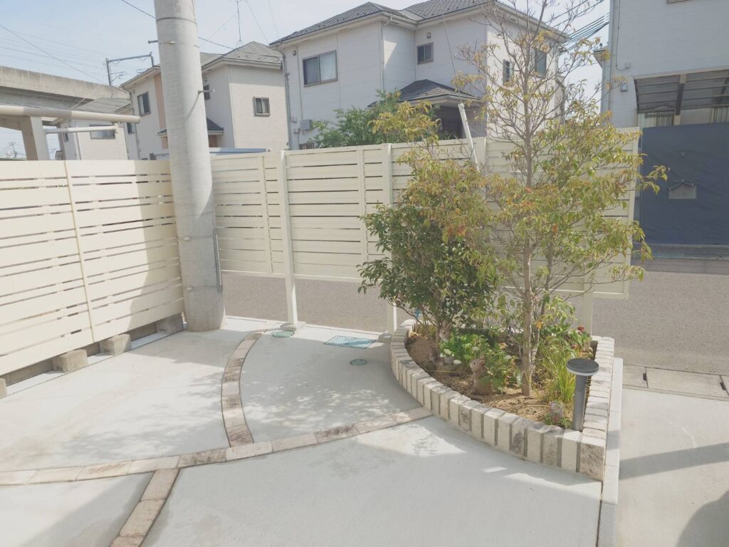 施工実例 福島市/Ｋ様邸②　フェンス・お庭土間工事｜内池工業